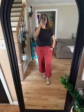 Son & Belle linen cropped pant